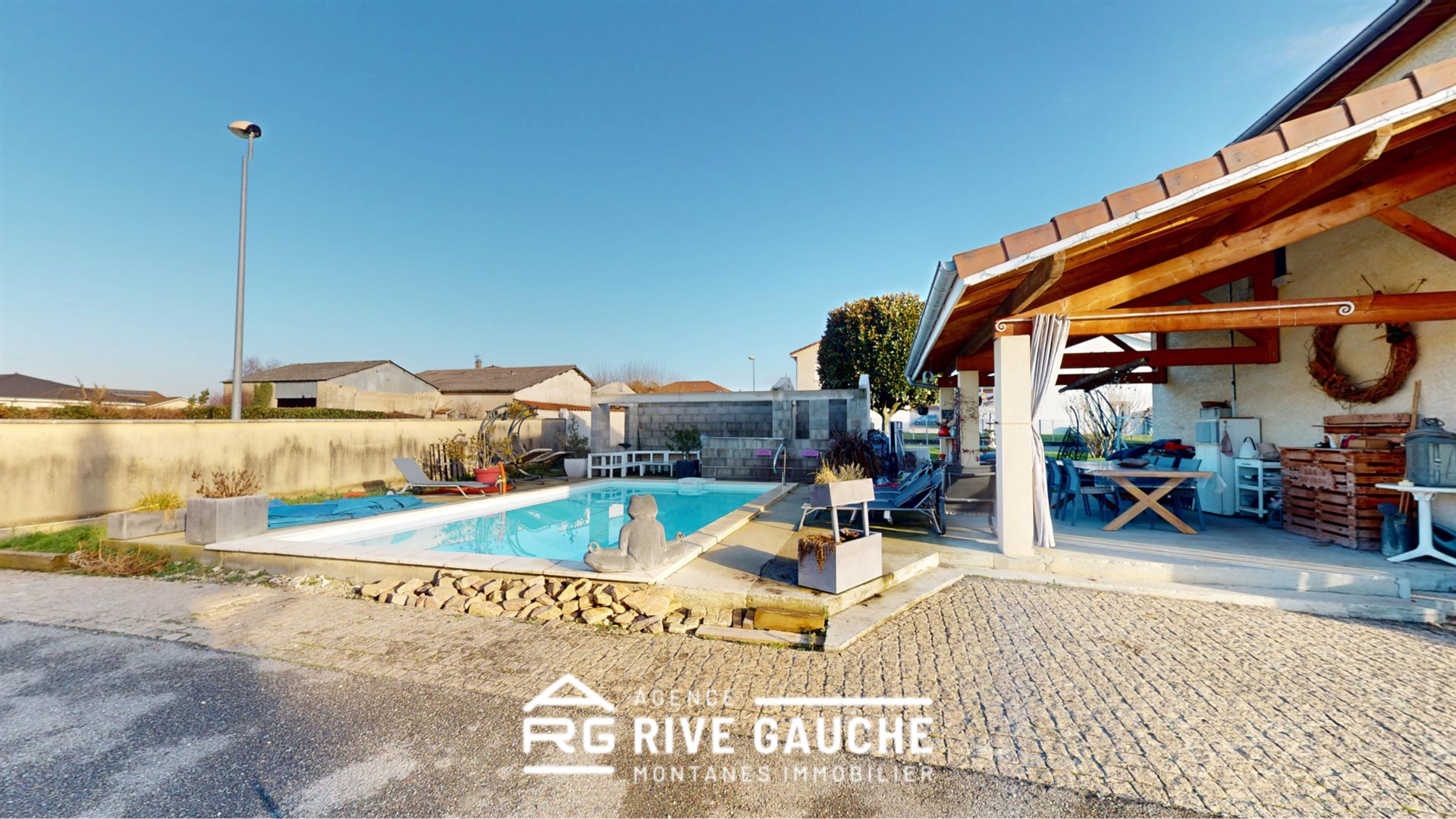 Maison à vendre, 192m², Assieu