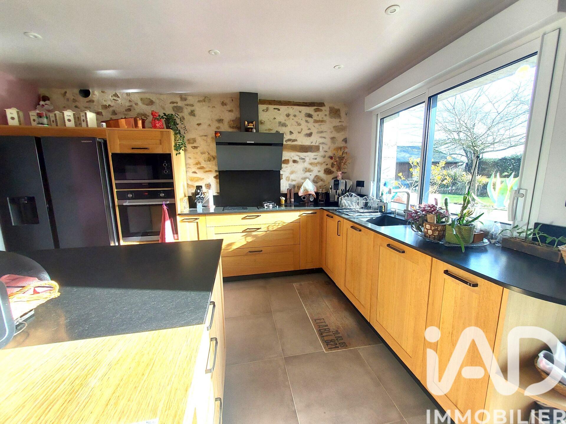 Maison à vendre, 175m², Le Lion-d'Angers