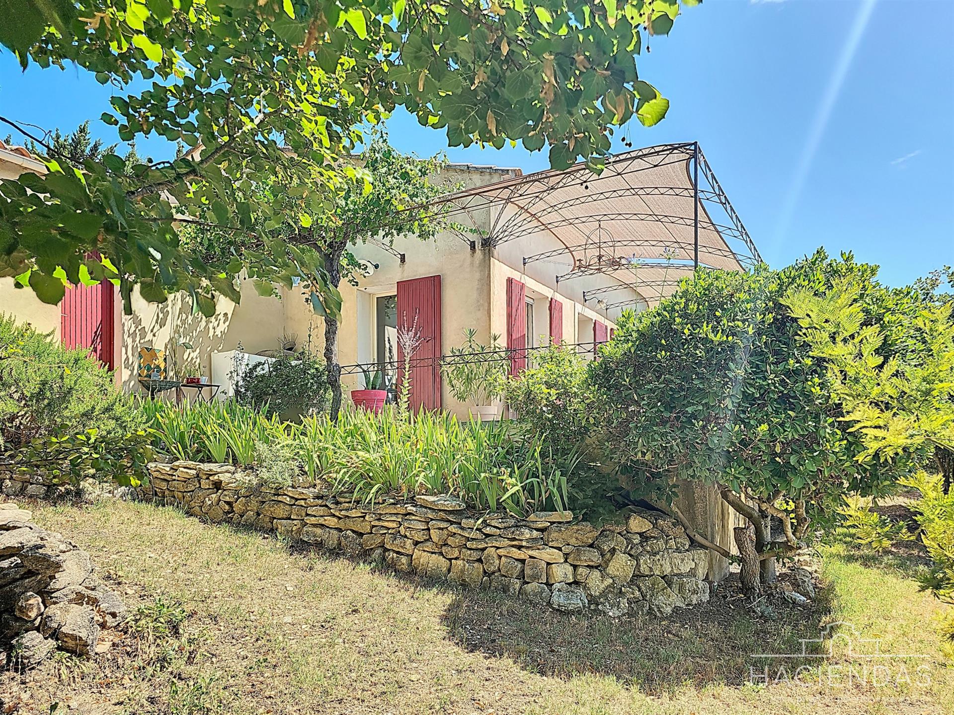 Maison à vendre, 117m², Lauris