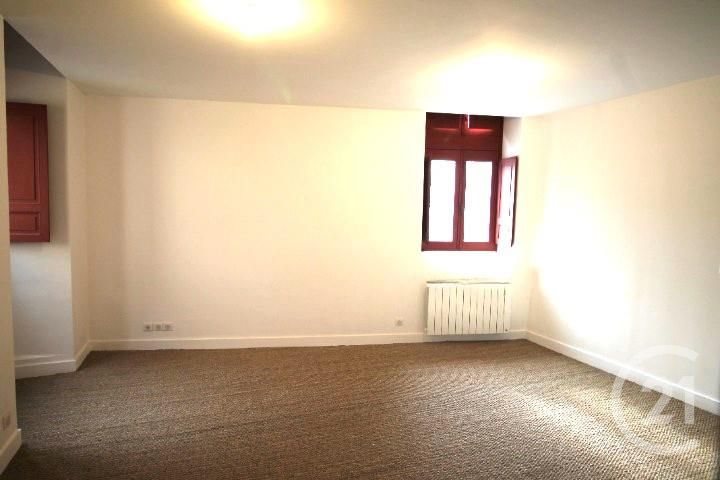 Appartement à louer, 60m², Sarlat-la-Canéda