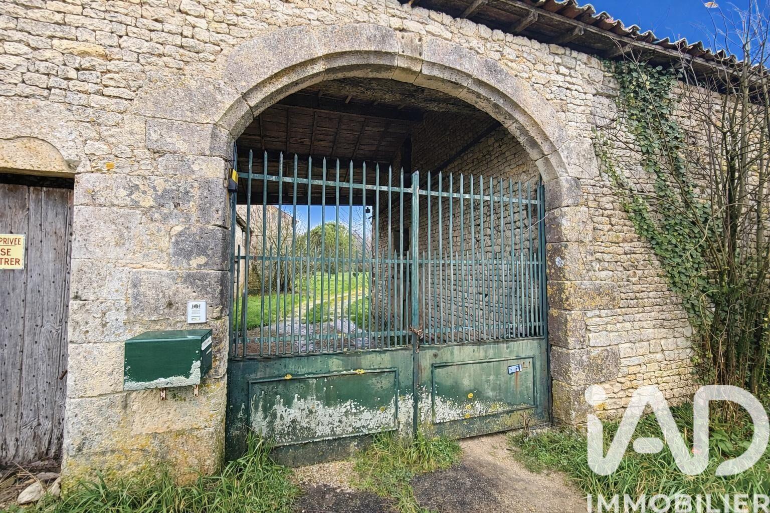 Maison à vendre, 177m², Verdille