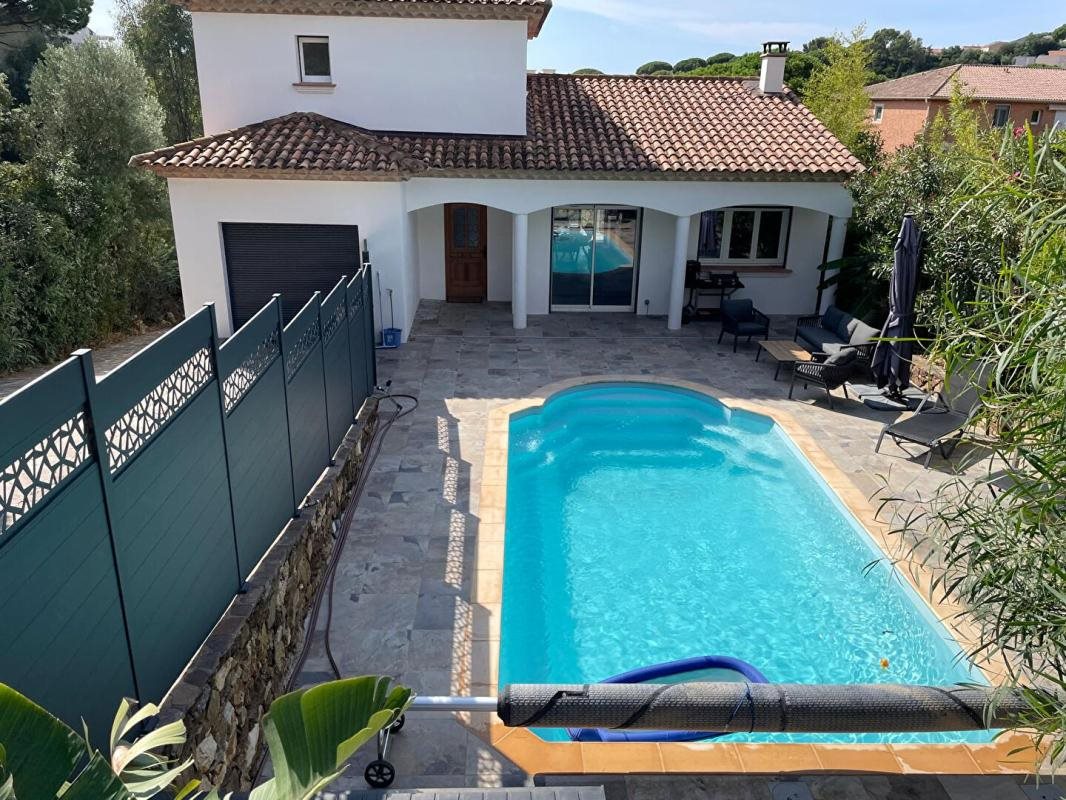 Maison à vendre, 184m², Cavalaire-sur-Mer