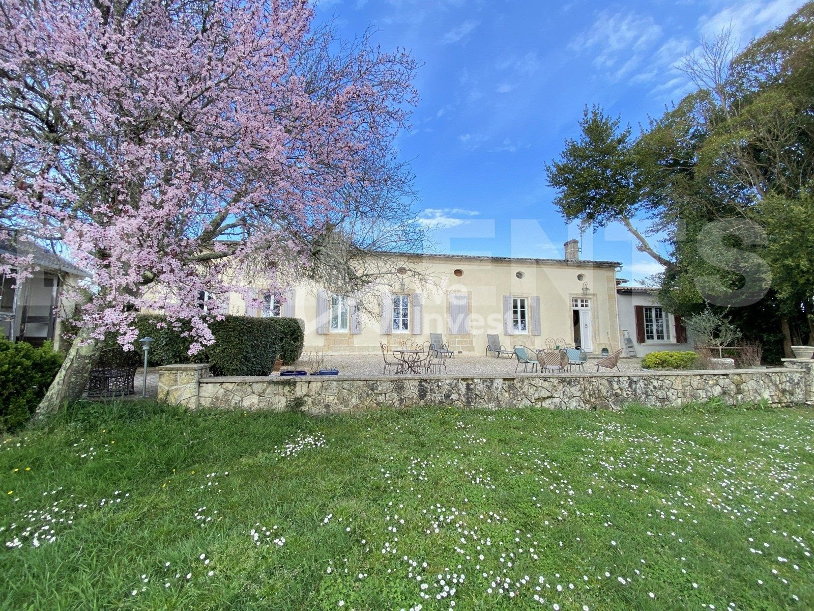 Maison à vendre, 250m², Bayon-sur-Gironde