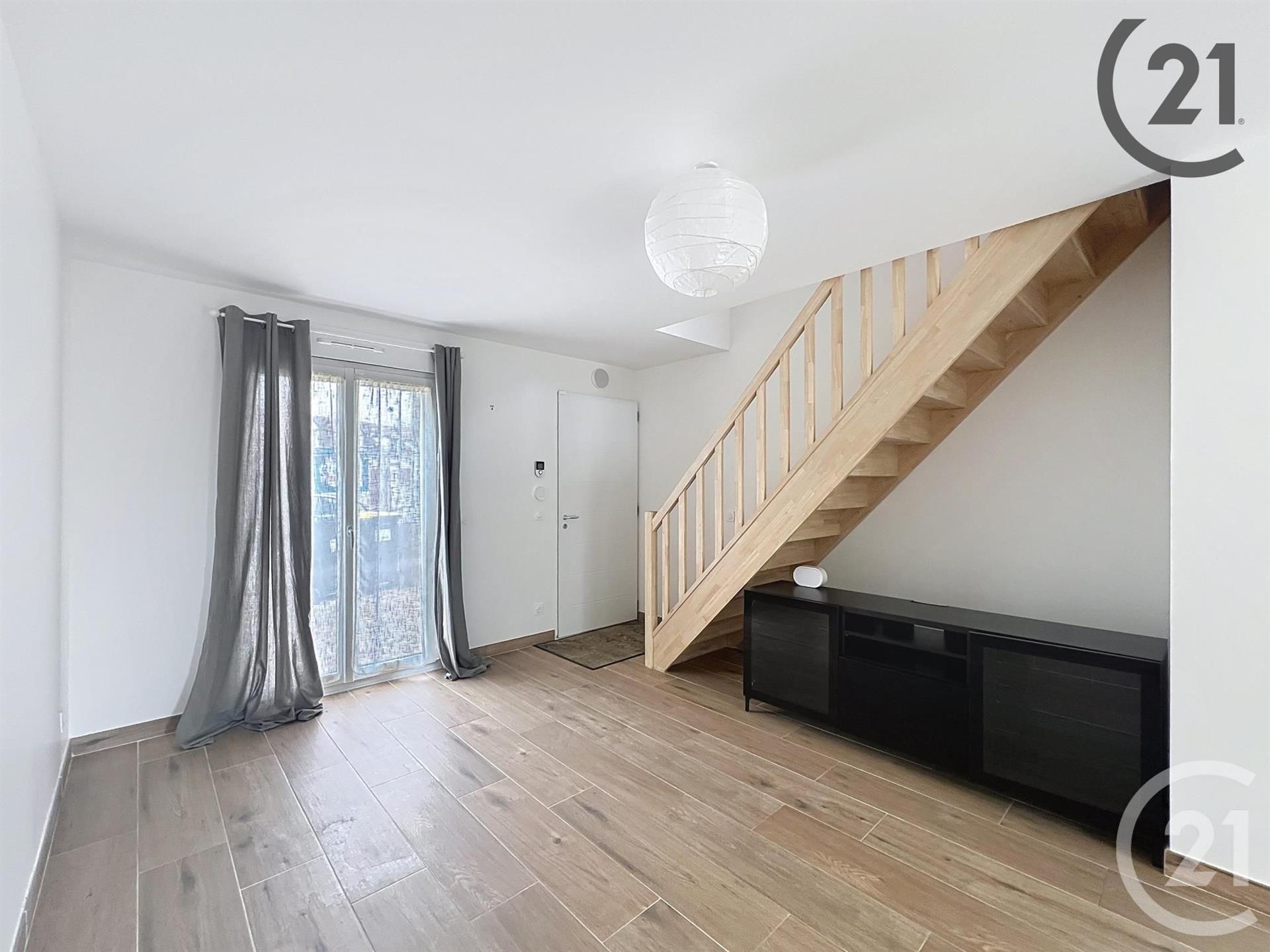 Maison à louer, 93m², Vert-Saint-Denis