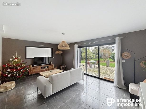 Maison à louer, 140m², Châteaugiron