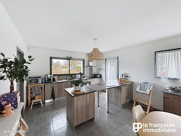 Maison à louer, 140m², Châteaugiron