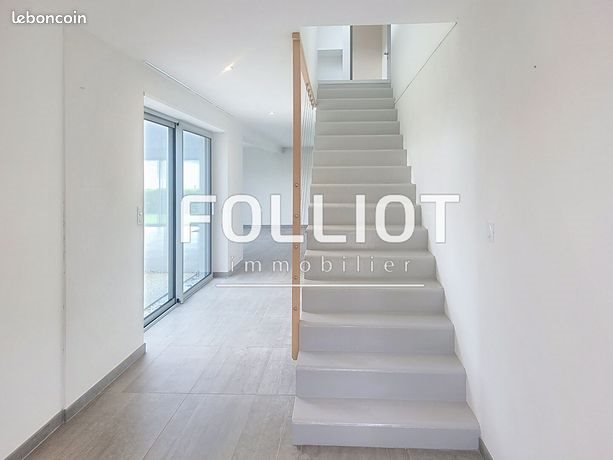 Maison à louer, 143m², Agon-Coutainville