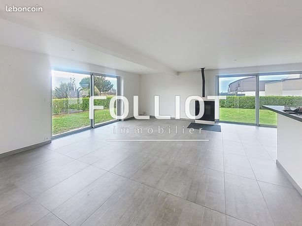 Maison à louer, 143m², Agon-Coutainville