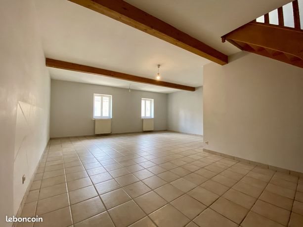 Appartement à louer, 63m², Pont-de-Vaux