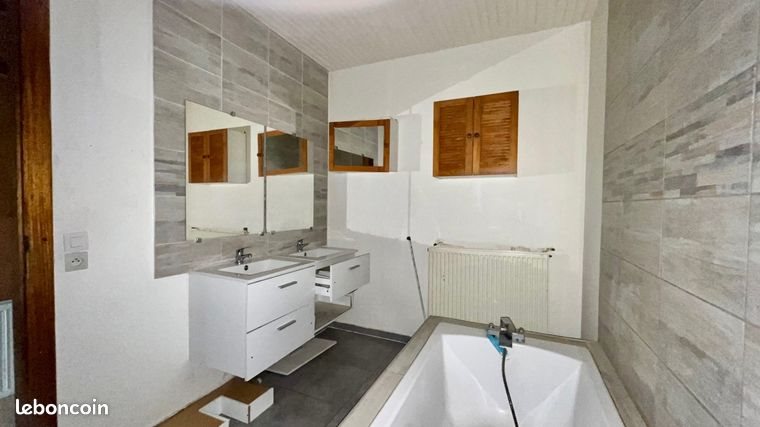 Appartement à vendre, 340m², L'Hôpital