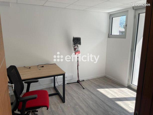 Maison à louer, 172m², Cluses