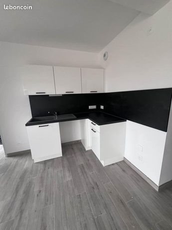 Maison à louer, 93m², Pont-Sainte-Marie