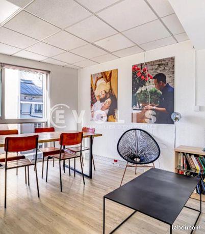Maison à louer, 62m², Paris 9ème