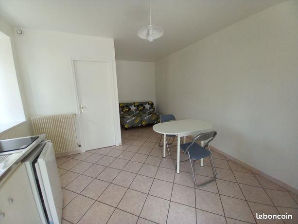 Maison à louer, 18m², Thurins