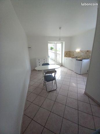 Maison à louer, 18m², Thurins