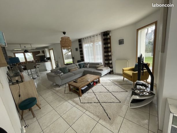 Maison à louer, 150m², Ploemeur