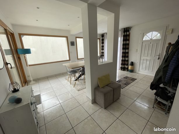 Maison à louer, 150m², Ploemeur