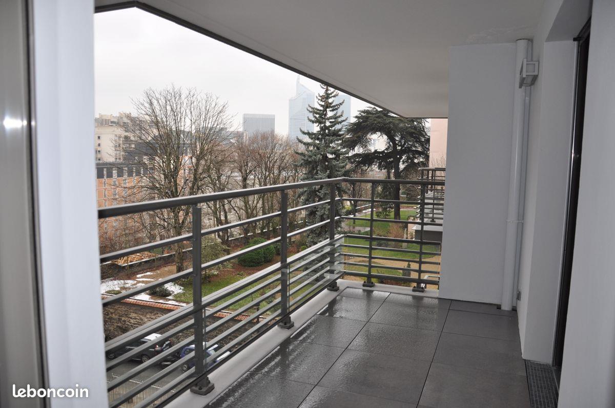 Maison à louer, 45m², Courbevoie