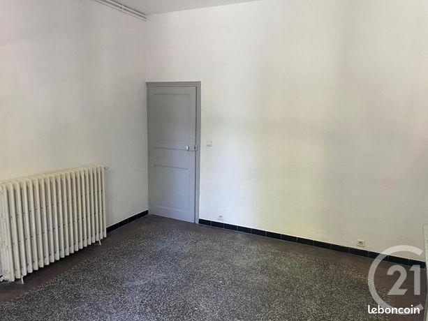 Maison à louer, 75m², Sommières