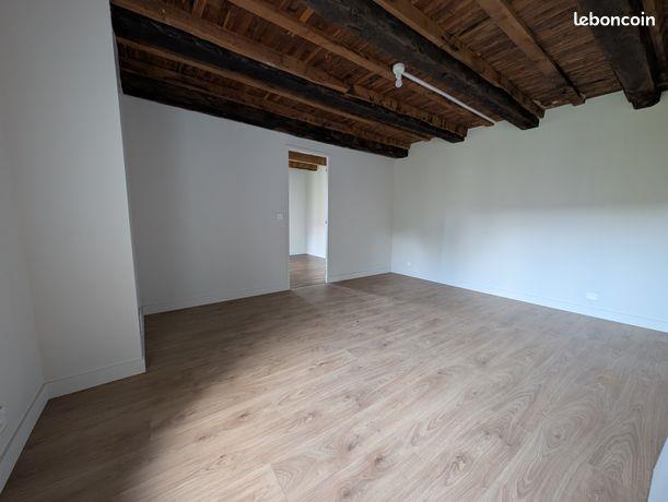 Maison à louer, 77m², Lagraulière