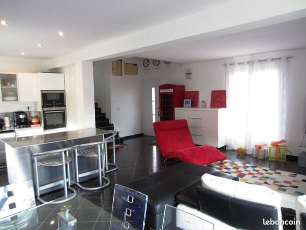 Maison à louer, 120m², Issoire