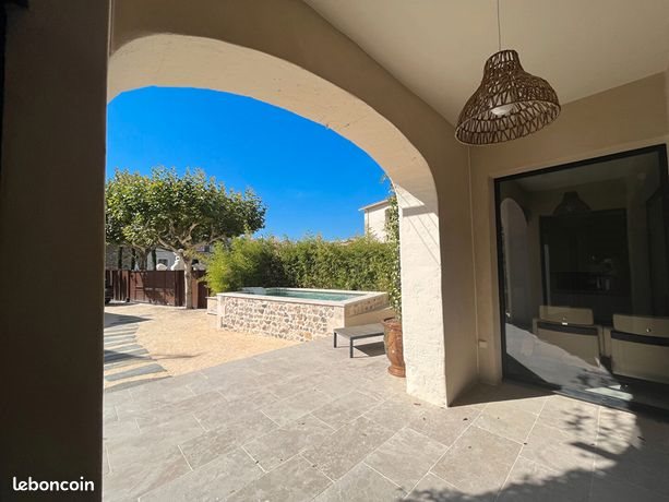 Maison à louer, 155m², Aubais