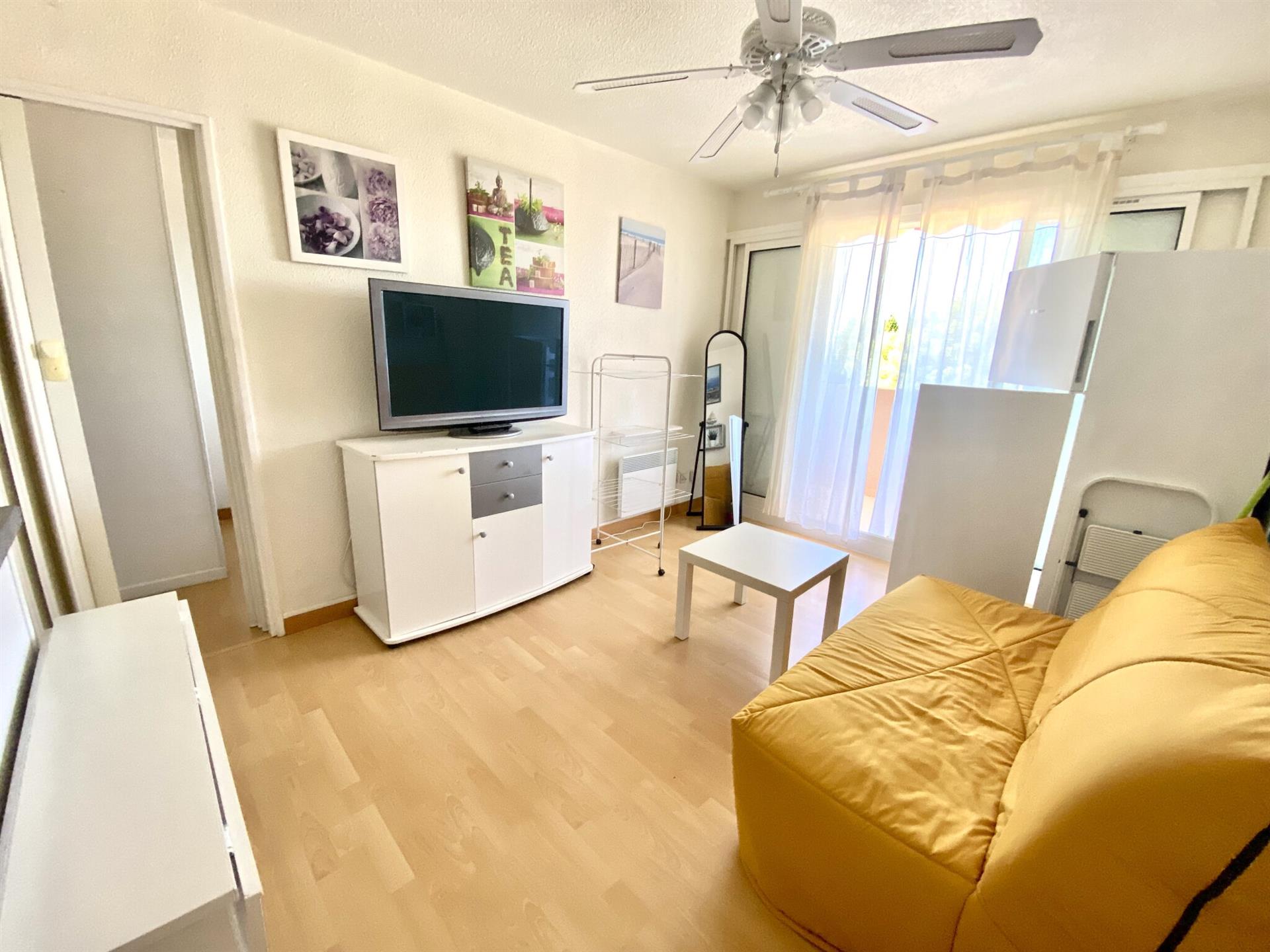 Maison à louer, 24m², La Londe-les-Maures