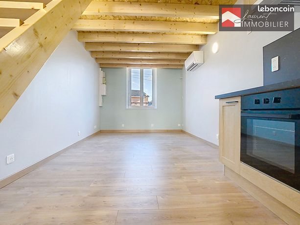 Appartement à louer, 25m², Pont-de-Vaux