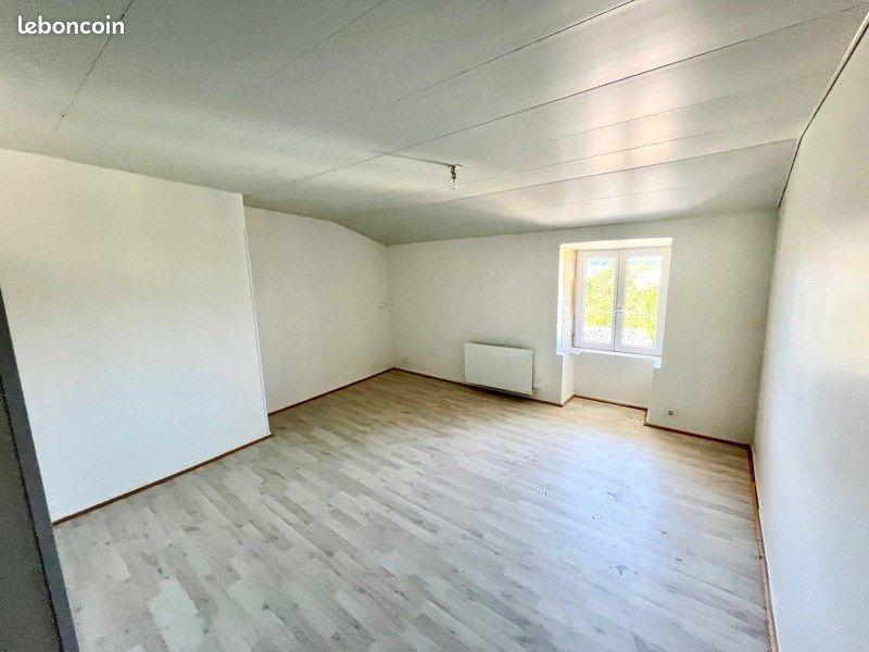 Appartement à louer, 136m², Bourganeuf