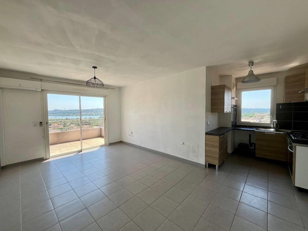 Appartement à vendre, 57m², Aramon