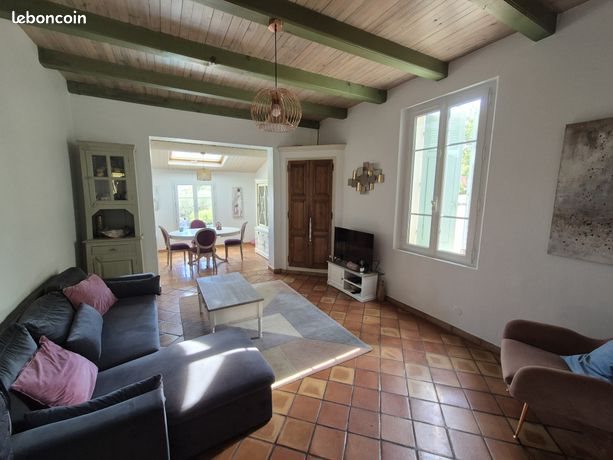 Maison à louer, 90m², Ollioules