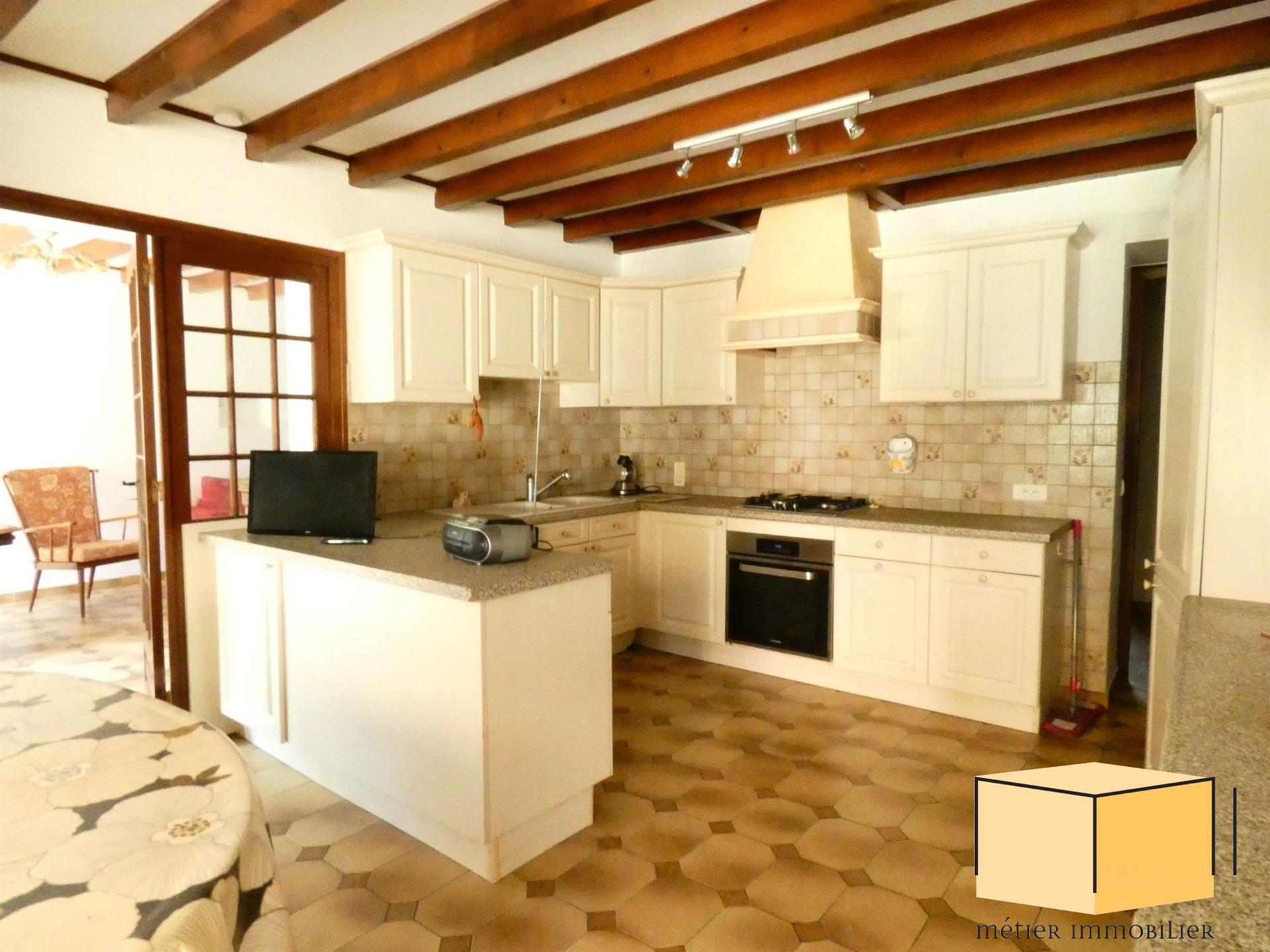 Maison à louer, 199m², Magnieu