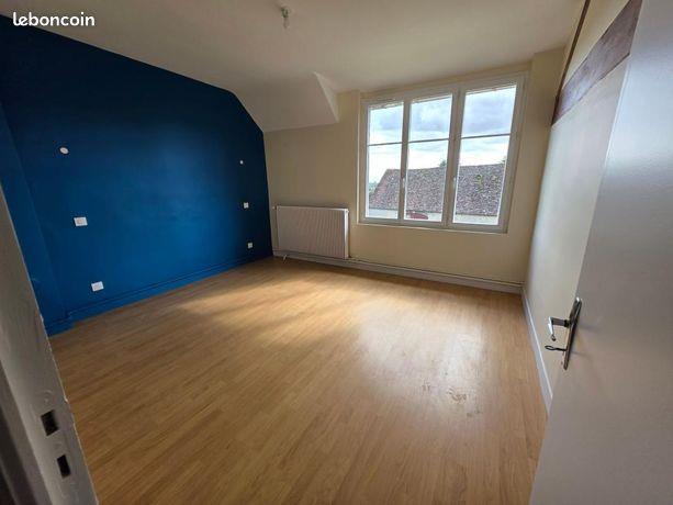 Maison à louer, 163m², Contilly