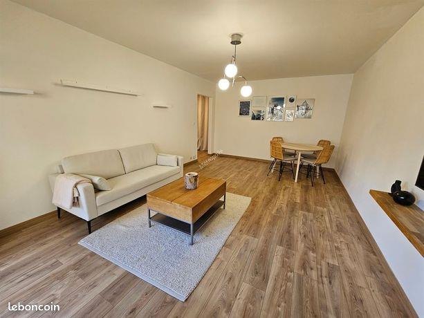 Maison à louer, 60m², Etrembières