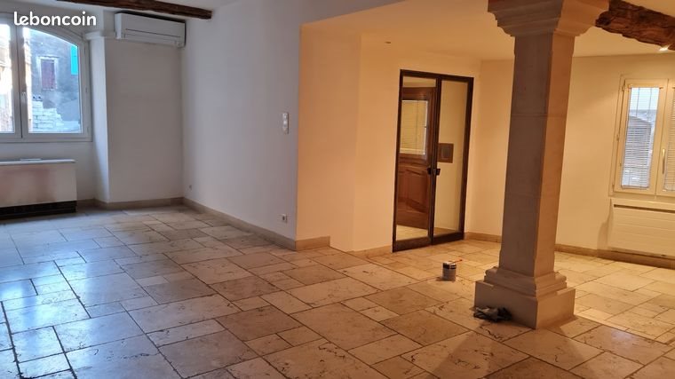 Maison à louer, 107m², Sisteron