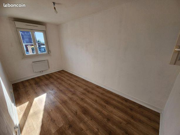 Maison à louer, 56m², Guivry