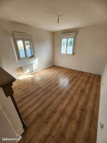 Maison à louer, 56m², Guivry