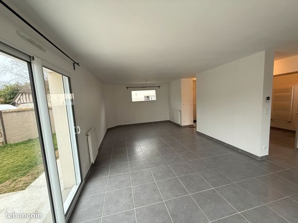 Maison à louer, 110m², Saint-Pierre-lès-Elbeuf