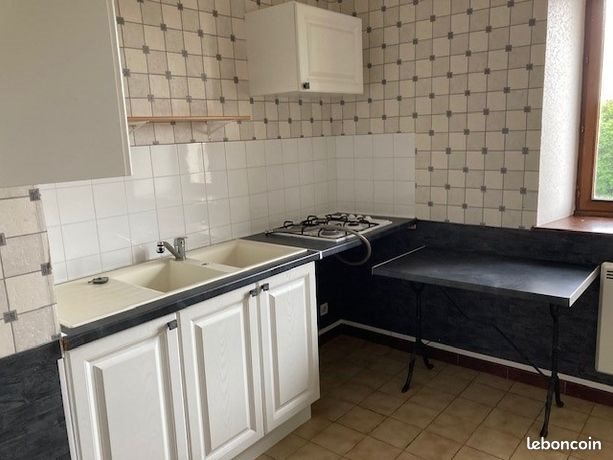 Appartement à louer, 65m², Tavaux