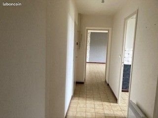 Appartement à louer, 65m², Tavaux