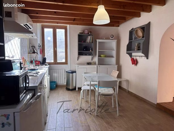 Appartement à vendre, 120m², Saint-Martin-sur-Lavezon