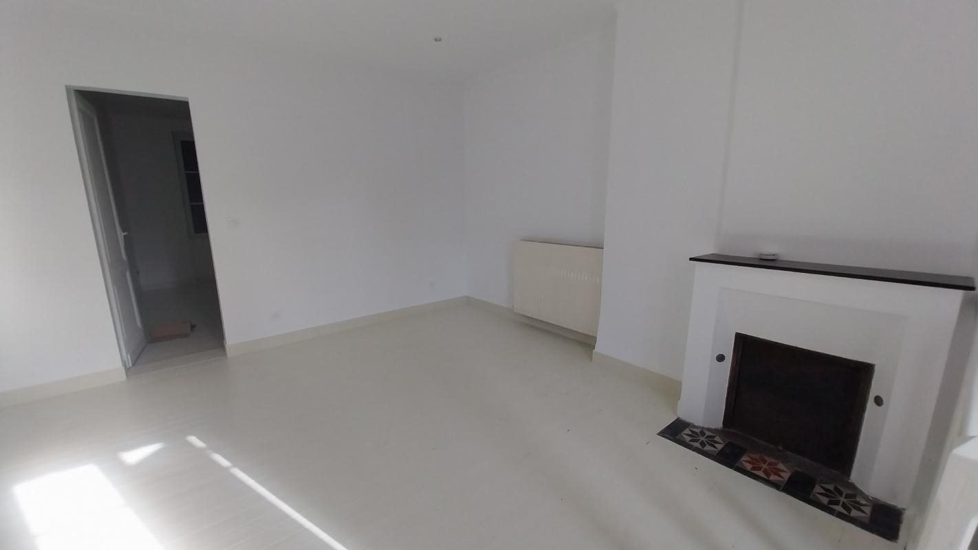 Maison à louer, 85m², Hostens