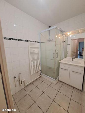 Maison à louer, 46m², Tullins