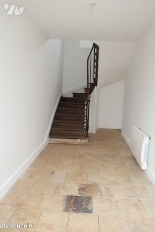 Maison à louer, 120m², Maisoncelles-sur-Ajon
