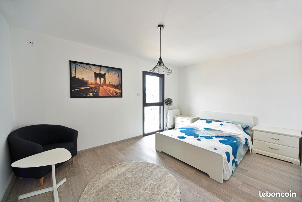 Maison à louer, 91m², Abergement-la-Ronce