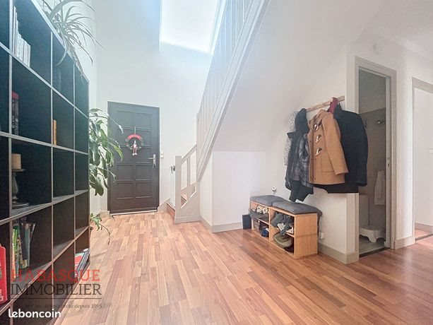 Maison à louer, 139m², Le Folgoët