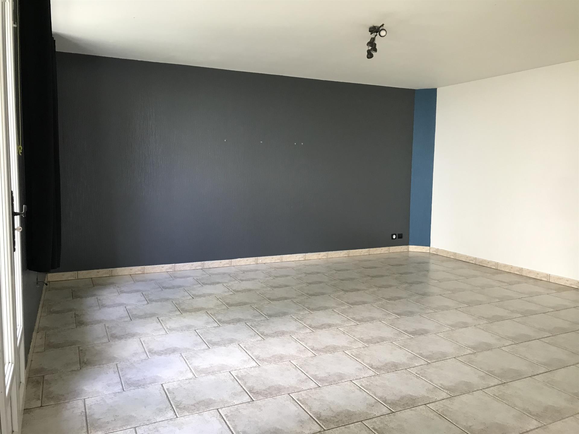 Maison à louer, 75m², Beine-Nauroy