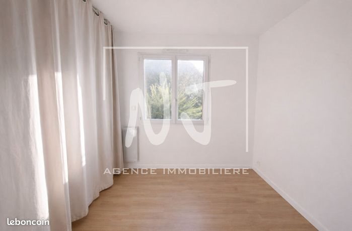 Maison à louer, 106m², La Meignanne