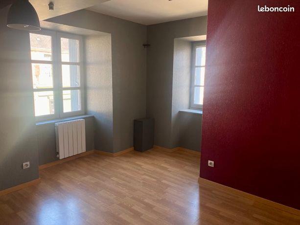 Appartement à louer, 56m², Ernée