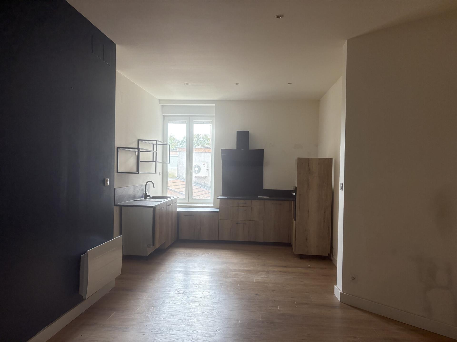 Appartement à vendre, 87m², Pont-Saint-Vincent